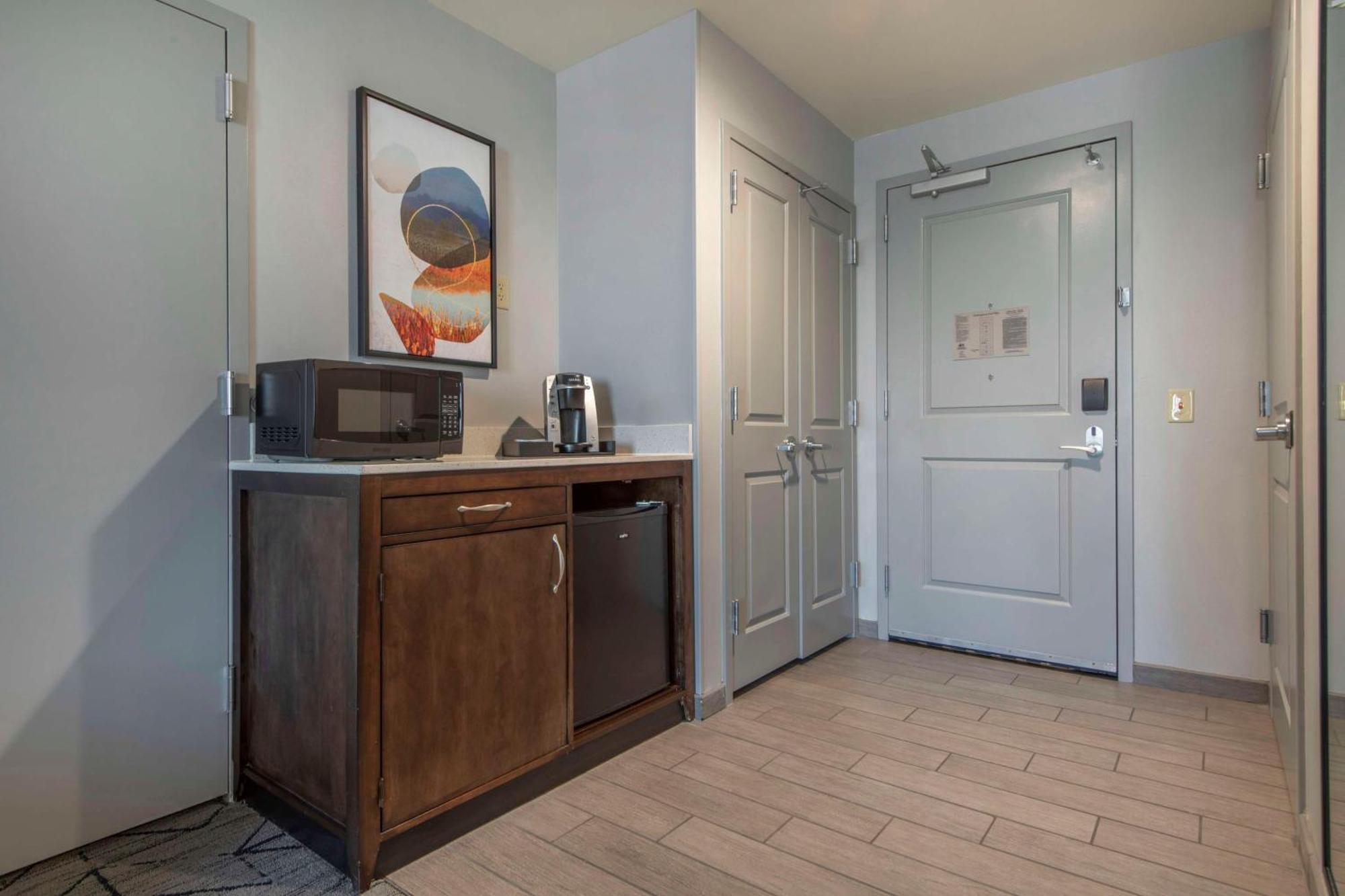 Hilton Garden Inn Raleigh Cary Eksteriør bilde